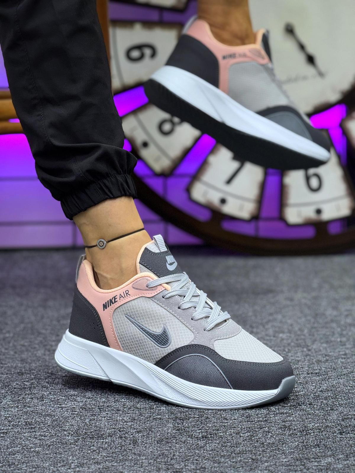 Маратонки AIR CUTE ТЪМНО СИВО С ПУДРА