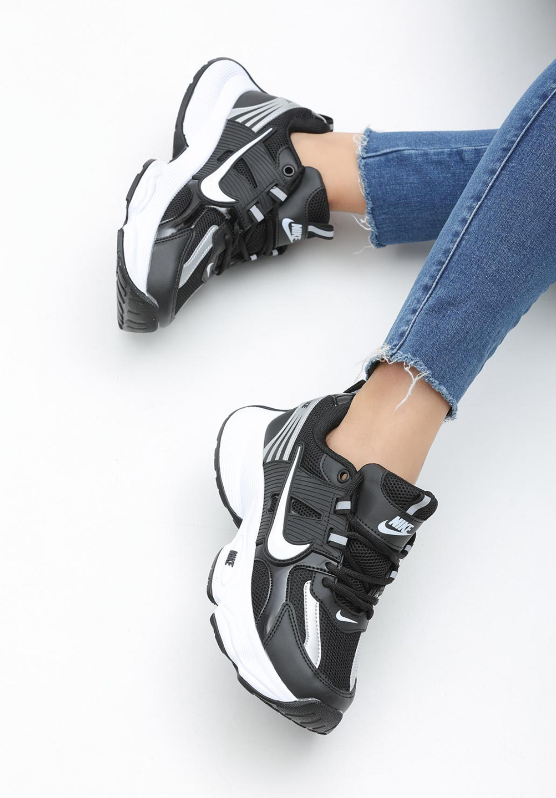 Маратонки Air Mikro ЦВЯТ: Черно Бяло