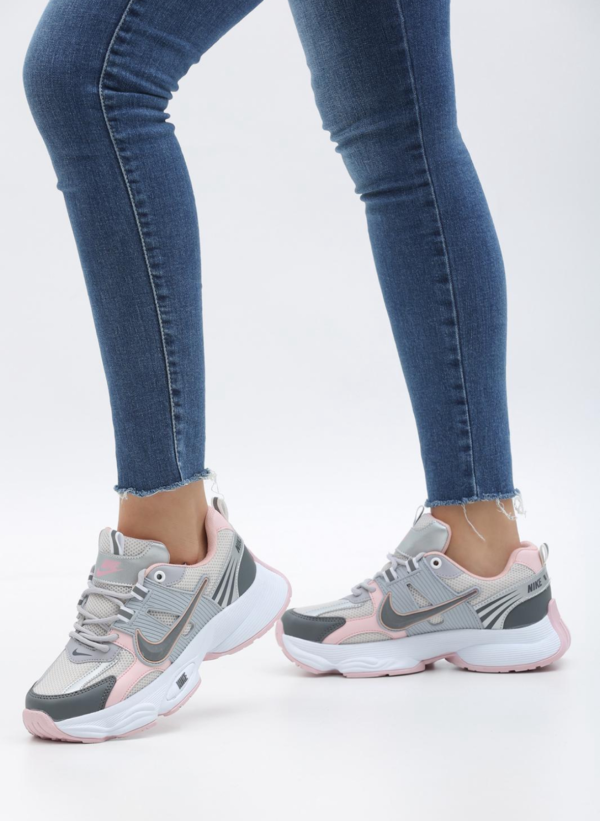 Маратонки Air Mikro ЦВЯТ: Бял Розав